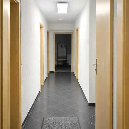 Stn Kocherwald - Mit 4 Schlafzimmer, 8 Big Beds, Parkplatz & Balkon, Highspeed Wlan, Netflix Premium, Zentral Zu Audi & Schwarz Gruppe Διαμέρισμα Bad Friedrichshall