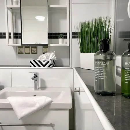 Διαμέρισμα Stn Kocherwald - Mit 4 Schlafzimmer, 8 Big Beds, Parkplatz & Balkon, Highspeed Wlan, Netflix Premium, Zentral Zu Audi & Schwarz Gruppe Bad Friedrichshall